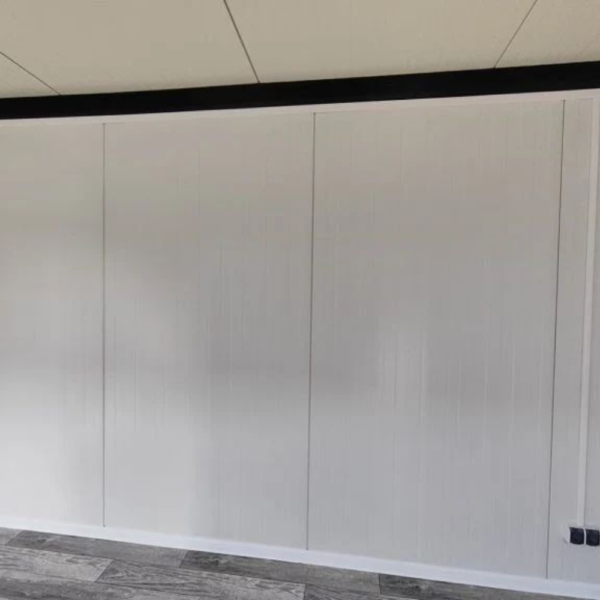 Module bureau préfabriqué 4 x 2,5 m Module bureau préfabriqué 4 x 2,5 m